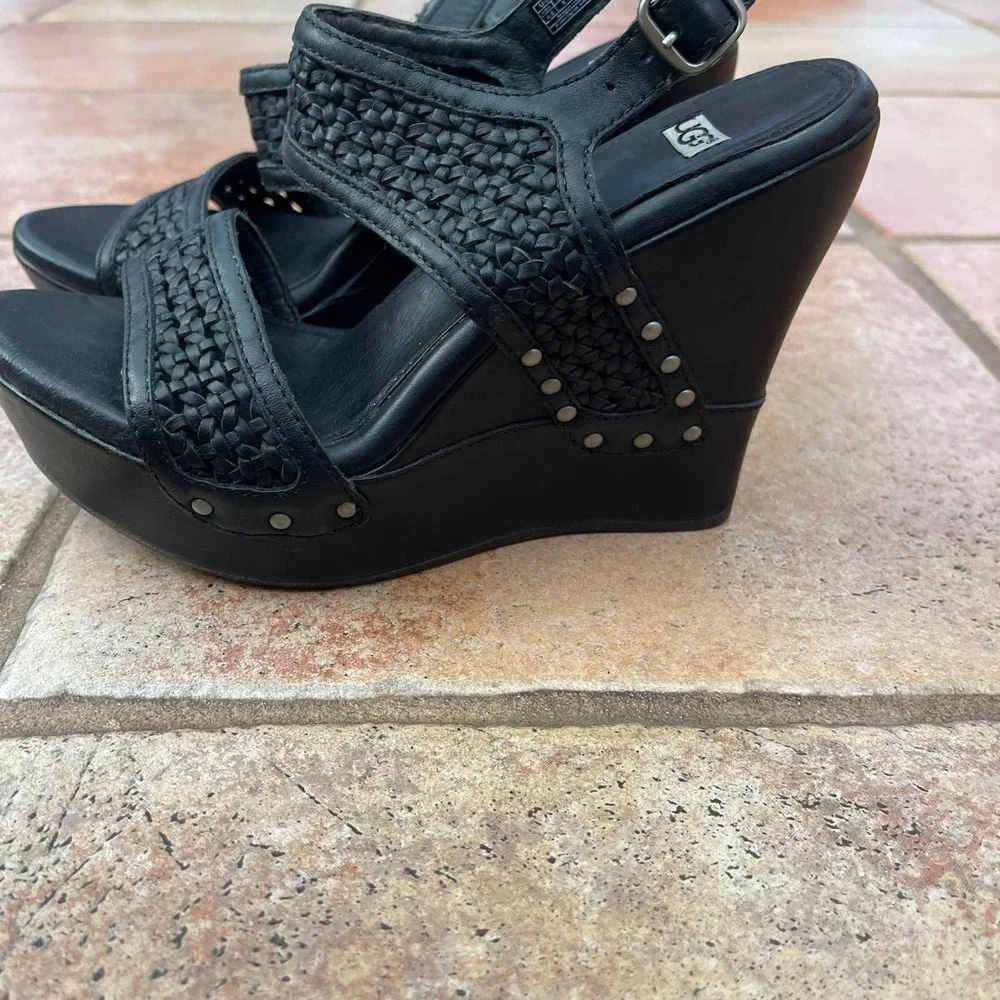 UGG strappy woven buckle wedge sandals size 6.5
